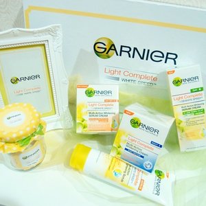 Been using Garnier Light Complete White Speed for a week and read the review on the blog now. Found a new favorite for night cream that will give you an instant brightening boost. I already tried,now its your turn!🌻🌻🌼🌼 #1weektoshine #garnierid #garnierindonesia #beautyblogger  #skincare #beautybloggerid #clozette #clozetteid #skincaretalk #beautyaddict #whitespeed
