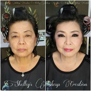Makeup for @jessicaoyapeter 's aunty

Makeup by @shelleymuc 
HairDo still in progress by @inge_han 
#makeup #beauty #shelleymuc #surabaya #makeupartist #mua #shelleymakeupcreation #beforeafter #clozetteID #makeover #muasurabaya #muaindonesia #soft #softmakeup #matureskin #maturemakeup