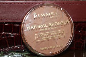 Rimmel natural Bronzer - Sun bronze