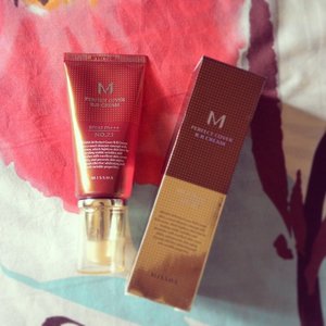 My 1st BB Cream from Missha...Thanks to Female Daily Forum, I picked the right one for my troubled skin :) #FashioneseDaily #skincare #beauty