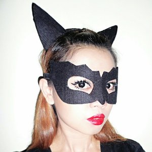 Need an idea for your Halloween Party? Try this Catwoman inspired look! http://www.carrynapratiwi.com/2014/11/catwoman-inspired-look.html 😼💋 #365photosdiary #day305 #blog #beauty #blogger #cat #catwoman #costume #halloween #tutorial #clozette #clozetteid #linecamera