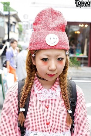 Byojaku style makeup level: hard :)
.
.
photo cr tokyofashion.com