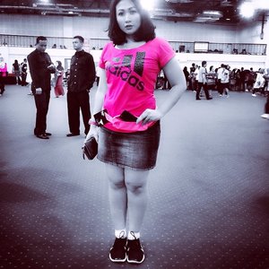 OOTD
Shirt : @adidas 
Skirt : @uniqloindonesia 
Shoes : @nike 
#estyle #sportylook #adidas #uniqlo #nike #clozettedaily #clozetteid #fashion #ootd