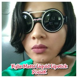 Kylie Matte Liquid Lipstick #PosieK by @kyliecosmetics #selfpotrait #myselfandi #narcism #lipspotrait #kyliecosmetics #kyliemattelipstick #kylieposiek #lipsticksaddict #lipsticksjunkie #makeupaddict #makeupjunkie #clozettedaily #clozetteid #beauty #makeup #fotd #lotd #fdbeauty #femaledaily