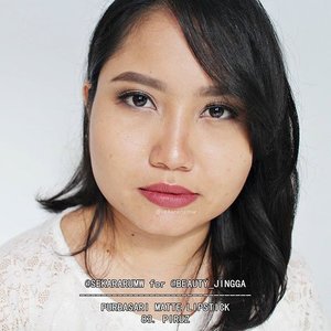 @purbasari_indonesia Matte Lipstick 83. PiruzFrom @beauty_jingga-Nude mauve yg cantiikkk banget. Sayangnya oxidise-nya paling parah. Dan kalau udh menggelap jadi agak merah gitu dan nggak cantik lagi. Ada sih cara ngakalinnya, yaitu dicampur sama lipstik lain warna pale beige.-#review selengkapnya di #bblog #racunwarnawarni:http://www.racunwarnawarni.com/2016/04/all-shade-purbasari-matte-lipstick.html-#purbasarimattelipstick #purbasari #purbasarimatte #clozetteid #mattelipstick #localbeautybrand #localbrand #lipstickswatch #fotd #motd #lotd