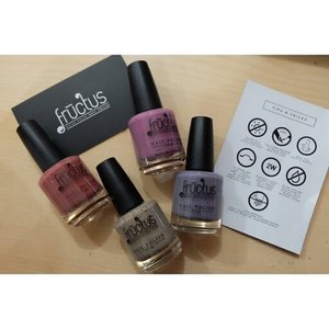 Have u heard about @fructusnails polish?  This is a non-toxic and water based nail polish from Indonesia.

#nailpolish #fructusnails #nail #fdbeauty #clozetteid #indiebrand #bblogger #waterbased #instanail #nailblogger