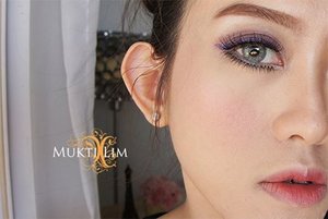 Wearing colored eyeliner can be fun...
Wanna try this makeup look? You can check the tutorial on my youtube channel... link is on my bio

Eyeliners are @revlonid
Colorstay skinny liquid liner amethyst, Colorstay automatic liner sapphire and silver

Blush on is @maccosmetics
#fleurpower 
Lipstick is @maccosmetics
Amplified creme lipstick #dubbonet

Softlens is eyecandy bulle blue gray @eyelovin

#selfie #koreanmakeup #naturalmakeup #uljjang #ulzzang #clozetteid #clozettebeauty #beautyblogger #bblog #bblogger #ibb #motd #fotd #potd #eotd #picoftheday #instadaily #beautyblog #indonesiabeautyblogger #vscocam #selca #vlogger #indonesiabeautyvlogger #maccosmetics #nyx #revlon