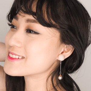 Always wear earrings at the very least ....Earrings from @25flicks ........#earrings #clozetteid #makeup #beauty #koreanmakeup #partnershipwithhisafu #귀걸이 #귀걸이판매 #셀카그램