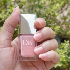 #DIOR Vernis 349 #RoseBoa.Bought in spring last year.Very cute pink color 😍 a bit sheer though.💅#nailcolor #naillaquer #beautyaddict #femaledaily #clozetteid
