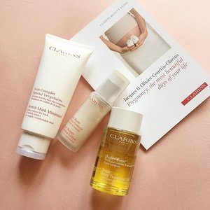The essentials for every moms to be 💕 @clarinsindonesia⭐️ Tonic Body Treatment Oil⭐️ Stretch Mark Minimizer⭐️ Bust Beauty Firming Lotion#stretchmark #stretchmarktreatment #busttreatment #pregnancy #clarins #clozetteid #clozettedaily #fdbeauty #mommiesdaily #femaledailynetwork