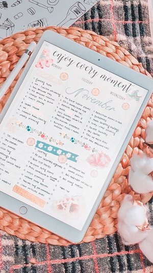 One of my resolutions for 2021 is to do more planning routinely again. So I can keep track of things I should be focusing to get done instead of things that can be done later on. Last year I migrated from paper to digital planning. And this is from one of my spread last year. 🤎 In 2020 I didn’t get to plan a lot, because of the pandemic most of my plans are scattered around. 𝐒𝐨 𝐡𝐨𝐩𝐞𝐟𝐮𝐥𝐥𝐲 𝐭𝐡𝐢𝐬 𝐲𝐞𝐚𝐫 𝐰𝐞 𝐠𝐞𝐭 𝐭𝐨 𝐝𝐨 𝐚𝐥𝐥 𝐭𝐡𝐞 𝐩𝐥𝐚𝐧𝐬 𝐭𝐡𝐚𝐭 𝐡𝐚𝐝 𝐭𝐨 𝐛𝐞 𝐩𝐨𝐬𝐭𝐩𝐨𝐧𝐞𝐝 𝐥𝐚𝐬𝐭 𝐲𝐞𝐚𝐫. Here’s to good wishes and lots of hopes for this new year 2021 !!❤️💃🏻 ⁣⁣⁣⁣⁣⁣⁣⁣⁣.⁣#flatlayout #plannerlife #clozetteid #lifestyleblogger #planwithme #planningday #weeklyspread #digitalplannergirl #goodnotesapp #paperlessplanning⁣.⁣.⁣.⁣.⁣.⁣.⁣.⁣.⁣.⁣.⁣⁣#creativeplanning #bujoinspo #bujolife #bujoweeklyspread #digitalplanner #digitalplanning #ipadplanner #digitalplannercommunity #digitalplannerlife #digitalplanneripad #digitalplanner2020 #digitalplannerlayout #creativeplanning #plannercommunity #plannergeek #plannersgonnaplan #planningtime #planwithme #showmeyourplanner #plannerd