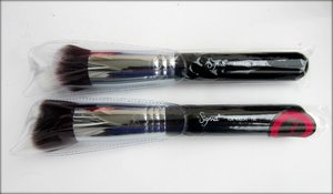A second haul from Luxola: a pair of Sigma Beauty Kabuki Brush Set ;p