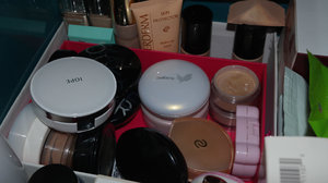 Peek-a-boo!
These are my foundation and powder collection :) 