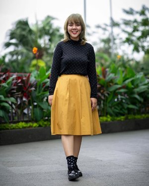 Finally back: #ootd with my fave pattern and color: polkadot + yellow! 📷 by: @clickheartphotography ❤️ the result!

#ootdinspo #clozetteid #polkadots #ootdindonesia #bloggerstyle #awkwardpose