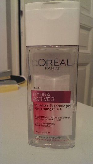 Loreal Gentle Micellar Solution. Removing your make up and soothing. No rubbing, no rinsin, fragrance free, hypoallergenic, so suitable for my sensitive skin