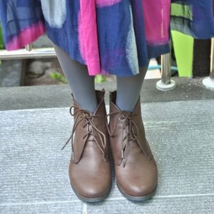 Give a rustic French vibe to your look by adding a pair of Oxford-boots.. ;)
(shoes by Bellagio)

http://www.fashfaith.com/2015/01/outfit-rustic-vibe.html

#fashfaithcom #shoes #clozetteid