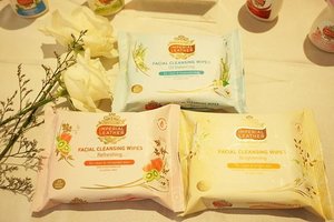 Variant lengkap cleansing wipes @impleather_id Brightening, Oil Balancing, dan Refreshing. #Luxurywipes #ImperialLeatherID #ClozetteID #BeautyBlogger #beautybloggerindonesia