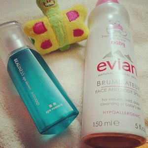 One for me, one for my baby 👶. 💜💜💜 them in these hot days. 
#beautybloggerindo #beauty #skin #loveourskin #skincare #skinspray #brumisateur #menard #spaessence #spashower #id #ig #igdaily #instabeauty #instadaily #clozetteid #beautyblogger #blog #blogger #hotdays #cooling