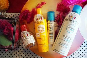 These are my favorites, oh wait, I love all of their products. 
@biodermafrance @bioderma_indonesia 
#biodermahydrabio #biodermaindonesia #Bioderma #clozetteid #bblogger #beautyblogger #beautybloggerindonesia