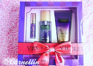A lovely birthday present from @dineaisah 😘😘😘😘 #victoriassecret Love Spell

http://whileyouonearth.blogspot.co.id/2016/08/victoria-secret-love-spell.html?m=1

#lovespell #fragrance #bodylotion #beautyblogger #clozetteid #review #beauty #scent #beautiful #blog