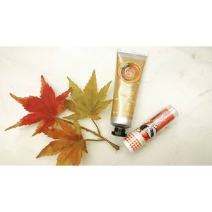 It's fall and everything is getting colder. A good hand Cream and lip balm becomes essential. But they dont have to be boring,  with fruity notes such as mango and reddish berries hint, daily necessity becomes a delight.

#fall #autumn #skincare #drylips #dryskin #handcream #thebodyshop #clozetteid #clozette #beautyblogger #lipbapm