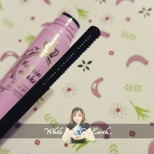 http://whileyouonearth.blogspot.com/2015/01/heroine-make-mascara-remover.html?m=1 a powerful mascara remover from #HeroineMake #Japan 
#idbeautyblogger #idblog #beauty #blogger #clozetteid #Indonesia #mascara #remover #cleanser #lashes #instadaily #instabeauty