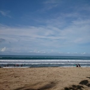 Kuta beach in the morning 
#bali #kuta #beach #Indonesia #travel #traveling #relax #chill #unwind #retreat #backtonature #lovelife #clozetteID #idblog #beauty