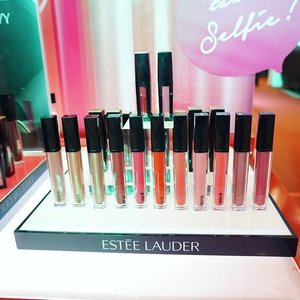 And these are the ones used by Kendal Jenner for @esteelauder The new Sculpting Lip Gloss. #EsteeLauderxCarnellin#Lipgloss #ClozetteID #BeautyBlogger #beautybloggerindonesia