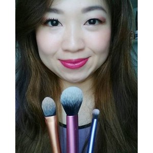 My say on Real Techniques essential brushes

http://whileyouonearth.blogspot.co.id/2015/10/real-techniques-travel-essential.html?m=1

Get yours at @luxolaindo 
#clozetteid #beautyblogger #realtechniques #brushes #makeupbrush #beauty #tools #blog