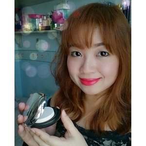 @thebodyshopindo All in One Face Base review is here (Oh like you need one 😝) http://whileyouonearth.blogspot.com/2015/11/the-body-shop-all-in-one-face-base.html

#thebodyshop #compactpowder #clozetteid #makeup