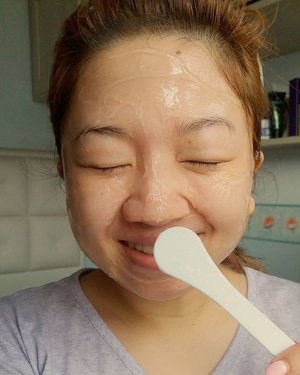 My say on using @epureindonesia membranous jelly mask.

http://whileyouonearth.blogspot.com/2015/11/epure-membranous-jelly-masque.html

#beautyblogger #review #clozetteid #mask #jelly #membranous #beauty #skincare #epure