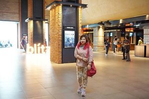 At the Premier today for Captain America: Civil War with IJB Group.

#ClozetteID #BeautyBlogger #ootd #lotd #beautybloggerindonesia .
.
.
.
📷 by @beautydiarykania (tag gw juga kania di foto yg gw moto tadiii 😉)