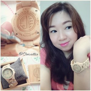 Ely Maple from @woodwatches_com looks so good on me. The natural wood and adorable design looks stylish at the same time.#jordwatch #beautyblogger #watches #wooden #clozetteid #idbblogger #fashion #style #blogger  @elizabethstilwell