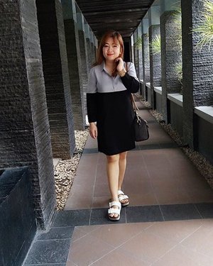 Another casual smart mini dress from @lovebonito

#fashion #ootd #texsaverio #clozetteid #blogger #lotd #outfit #dress #chic