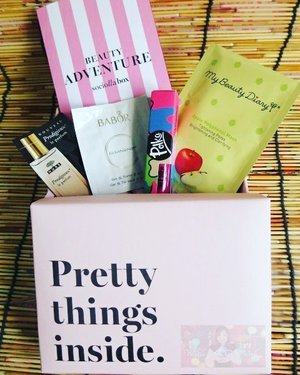 What's inside @sociolla beauty box. Just arrived safely at my home.Get yours from #Sociolla with a discount for every Rp.200.000 purchase use CAR50 at the check out for Rp. 50.000 off.#clozetteid #beautybloggerindonesia #BeautyBlogger #babor #nuxe @baborindonesia @nuxeindonesia @polkacosmetics #polkacosmetics
