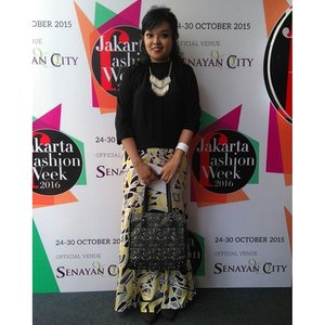 Attending Jakarta Fashion Week 2016
Hijup presents Simulacrum Hananto, Elmeira, Indij, Kami.
A collaboration with 14 Designers in delivering fashion future of sculptural framework 
#jfw2016 #JakartaFashionWeek #Simulacrum #Hijup #Fashion #runaway #Instafashion #ClozetteID #Party #OOTD