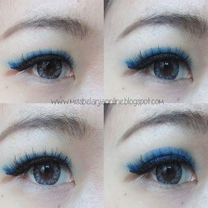 Blue eyes for monday~ I'm using @makeoverid pencil eyeliner in royal blue. Super creamy and pigmented~ #beautybloggerid #beautyblogger #featuredibb #clozetteid #beautyreview #makeoverid #EOTD