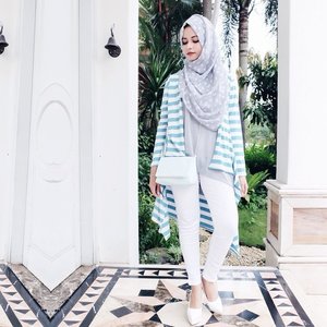 Another busy day. I wore stripe tosca outer from @RSD_HIJAB. #OOTD #ClozetteID
