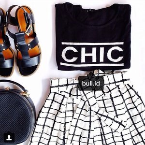 REPOST from @BULL.ID - Wondering what to wear?Outfit Ideas : CHIC black✖️Dunts BW#FlatLays #BULLoutfit #ClozetteID
