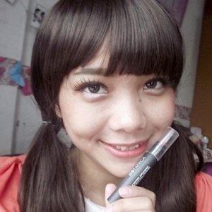 Review @mineralbotanica Moisturizing Lipstik 007 Fruit Punch diblogku : www.conietta.blogspot.com
Jangan lupa mampir ya ^^
#ConiettaCimund #beautybloggerid #indonesianbeautyblogger #makeup #clozetteid #beautiesid #beautyblogger