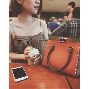 Coffeeing Colour-coordinating Dating 
Thank you @kevin_kto
#latepost #weekend #coffee #cafe #caffeine #caffeineaddict #coffeeaddict #vsco #vscogood #vscolove #vscocam #outfitoftheday #instadaily #instagood #self #portrait #ootd #ootdindo #chocochipsootd #Valentino #love #fall #colours #fdbeauty #femaledailynetwork #femaledaily #clozetteid #clozette #clozetteco