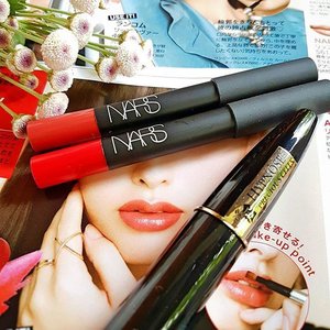 Nars Dolce Vita and Dragon Girl.
If only our lives and selves go as easy as the way lipsticks are called.
#nars #lancome #lipstick #lipsticks #lippencil #mascara #lips #lashes #makeup #makeupoftheday #makeupaddict #makeupjunkie #beautyjunkie #beautyaddict #beauty #redlips #brownlips #fdbeauty #motd #clozetteco #clozetteid #clozette #instabeauty