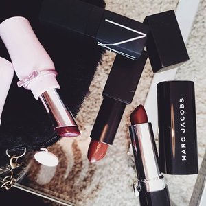 Lipsticks for Autumn. The darker the colder the better 😄 they are what I brought with me #travelling
#lipstick #lipstickaddict #makeupaddict #nars #marcjacobs #marcjacobsbeauty #etudehouse #fdbeauty #femaledaily #femaledailynetwork #clozetteco #clozetteid #clozette #redlips #vsco #vscocam #vscolove #vscogood #makeupjunkie #makeup #beautyaddict #beautyjunkie #makeuphoarder #beauty