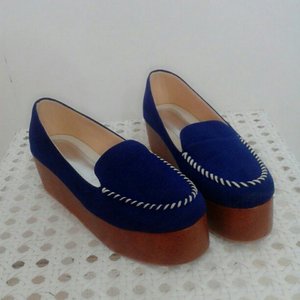 New Flat Wedges Shoes From @gajahbleduk #Barter #BumikuBatiku #Wedges #Blue #FlatWedges #Nice