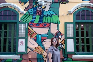 Your every new journey is your new window opening to new ideas!
.
.
.
.
.
.
#window #mural #color #wall #hajilane #singapore #travel #travelgram #instatravel #blogger #travelblogger #instadaily #instagood #instamood #instamoment #instago #clozetteid #like4like