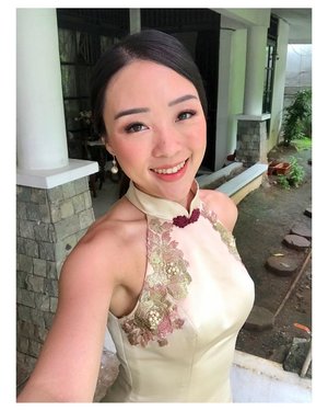 My first CNY as a Mrs. 👸🏻 #cny #cny2020 #chinesenewyear #chinesenewyear2020 #gongxifacai #fotd #makeup #makeupoftheday #fdbeauty #makeupideas #clozetteid
