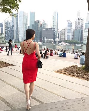Enjoying Singapore but i cant wait for my next trip to Japan... #ootd #ootdindo #ootdasean #clozetteid #lookbook #singapore #travelling #cityview #lookbookindonesia #lookbooklookbook #lookbooksg #lookbook #loveit #travellingstyle #travellove #traveller #travel #travelling #fashion #fashionstyle