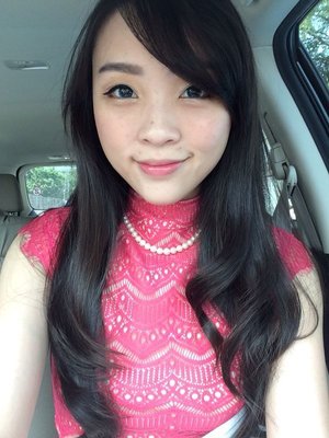 i love to do the semi ulzzang look on my eyes for weekend getaway... :)
http://theresiajuanita.blogspot.com/2014/07/semi-ulzzang-make-up-by-theresia.html