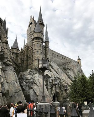 Harry Potter World #harrypotter #harrypotterworld #harrypotterworldosaka #travel #travelling #traveller #travelstyle #igtravelling #igtravel #clozetteid
