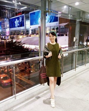 Last night in Bangkok..
Can you believe i can wear flats and sneakers for these 6 days in a row?
Usually i still manage to bring my heels whenever i go... #streetstyle #styles #styleoftheday #styleblogger #stylish #fashionpost #fashionblogger #fashion #fashionista #indonesianfashionblogger #traveller #travelling #travelstyle #bangkok #centralworld #lookbook #look #lookbookindonesia #ootd #ootdindo #ootdmagazineindo #ootd #clozetteid #instagood #loveit